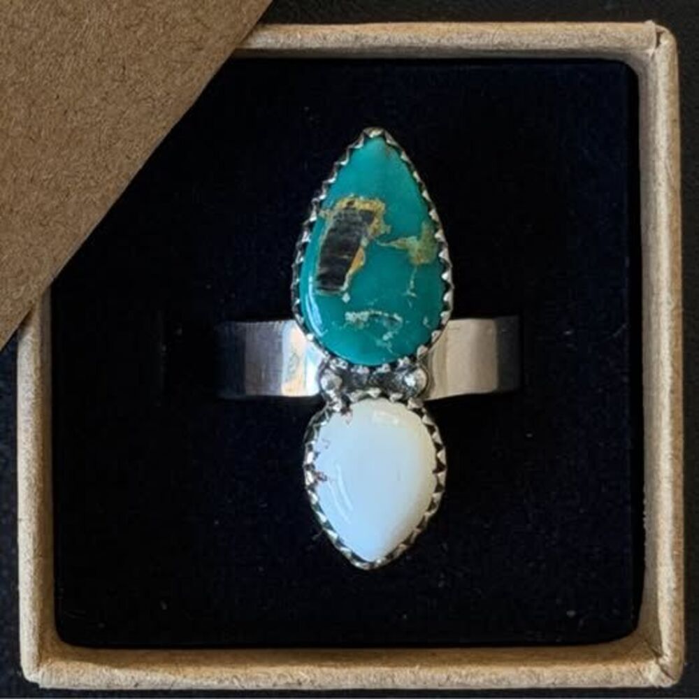 Green & Wild Horse Turquoise Sterling Silver Ring — Adjustable 7–8.5